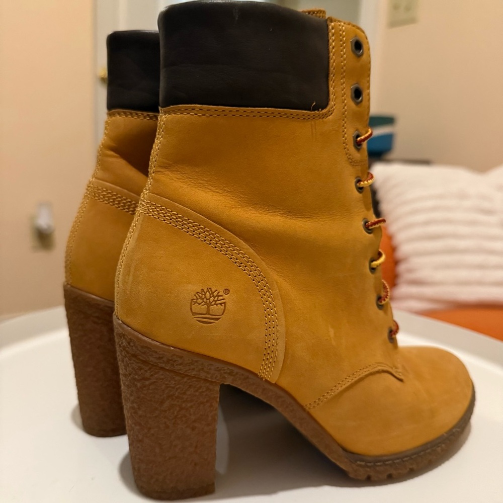 Timberland Tan Heeled Boots with Chunky Heel